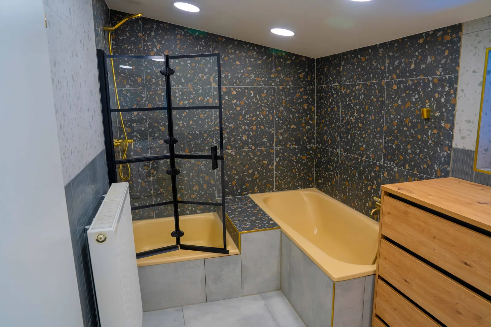 Weitere Ansicht Badezimmer im Apartment Berg Glück Axams