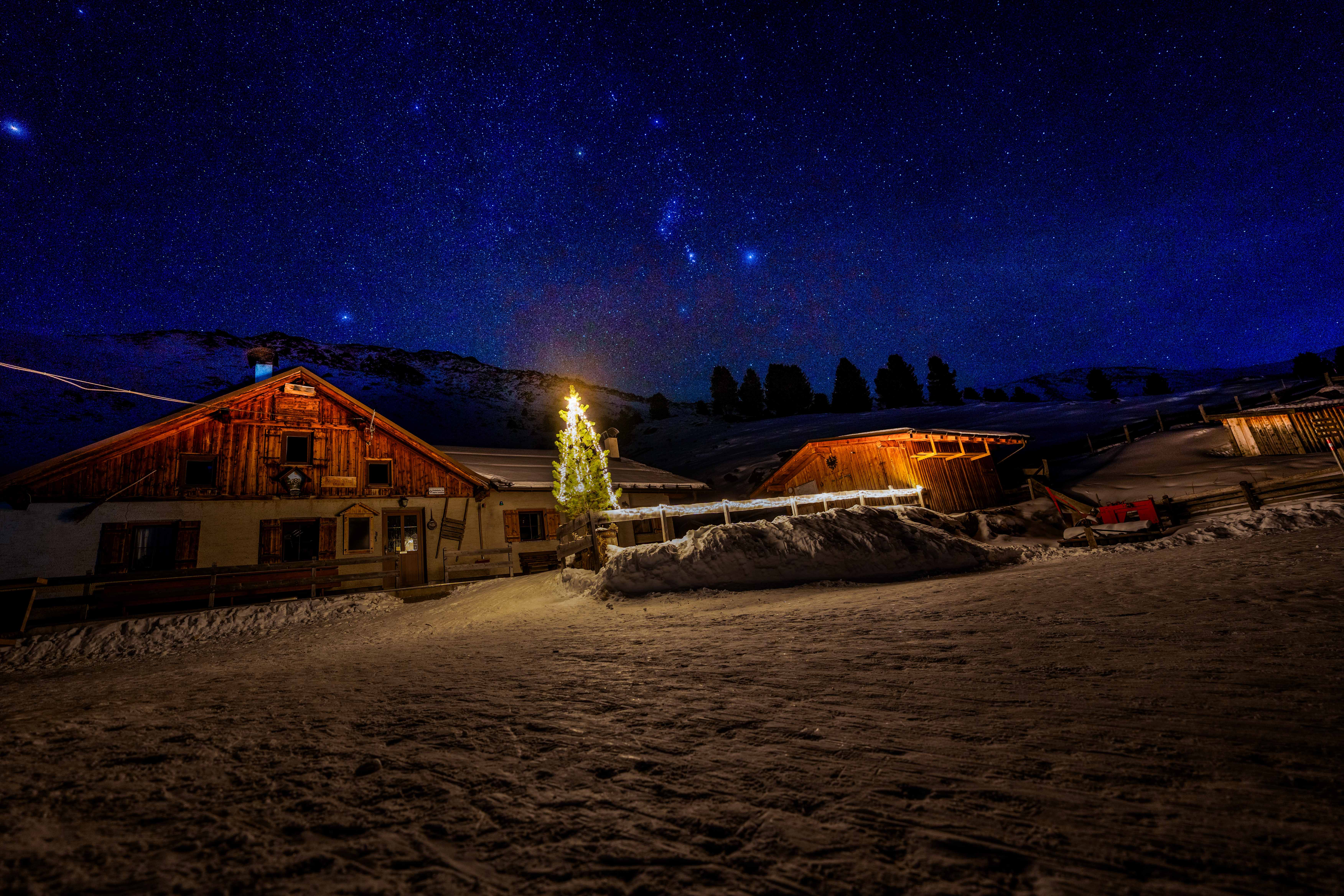 Juifenalm bei Nacht